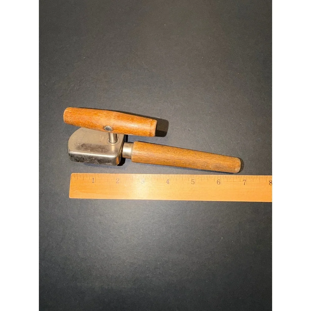 Vintage Edlund No 5 Junior Can Opener Wood Handle Burlington VT USA Made Antique